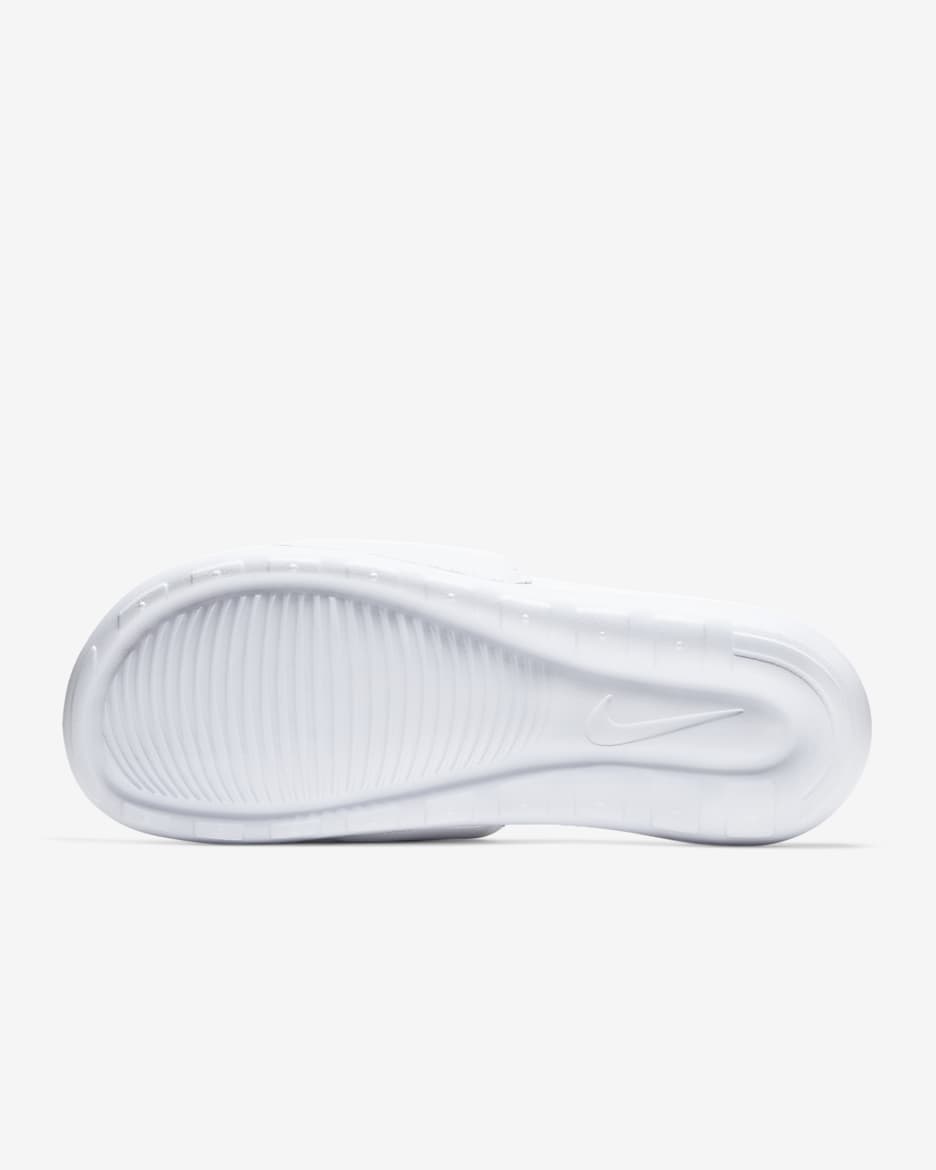 Nike Victori One