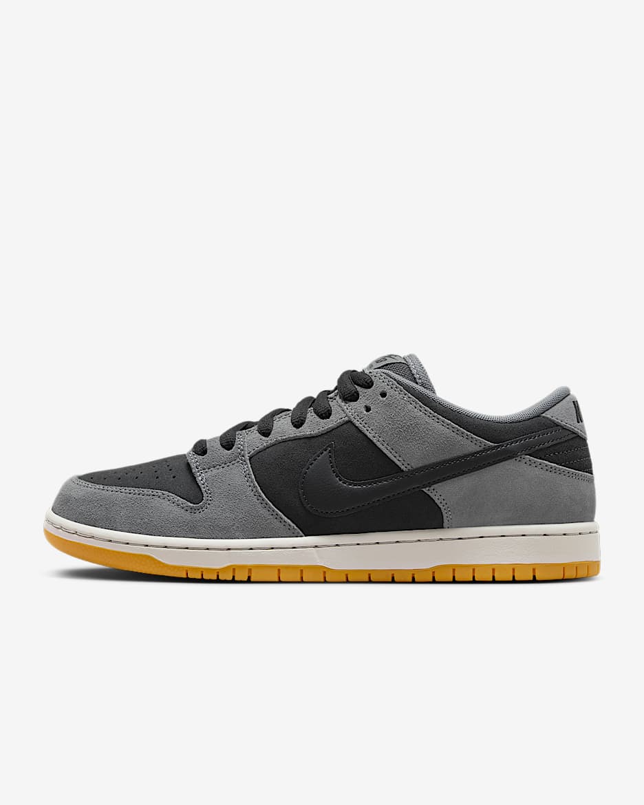 Nike SB Dunk Low Pro